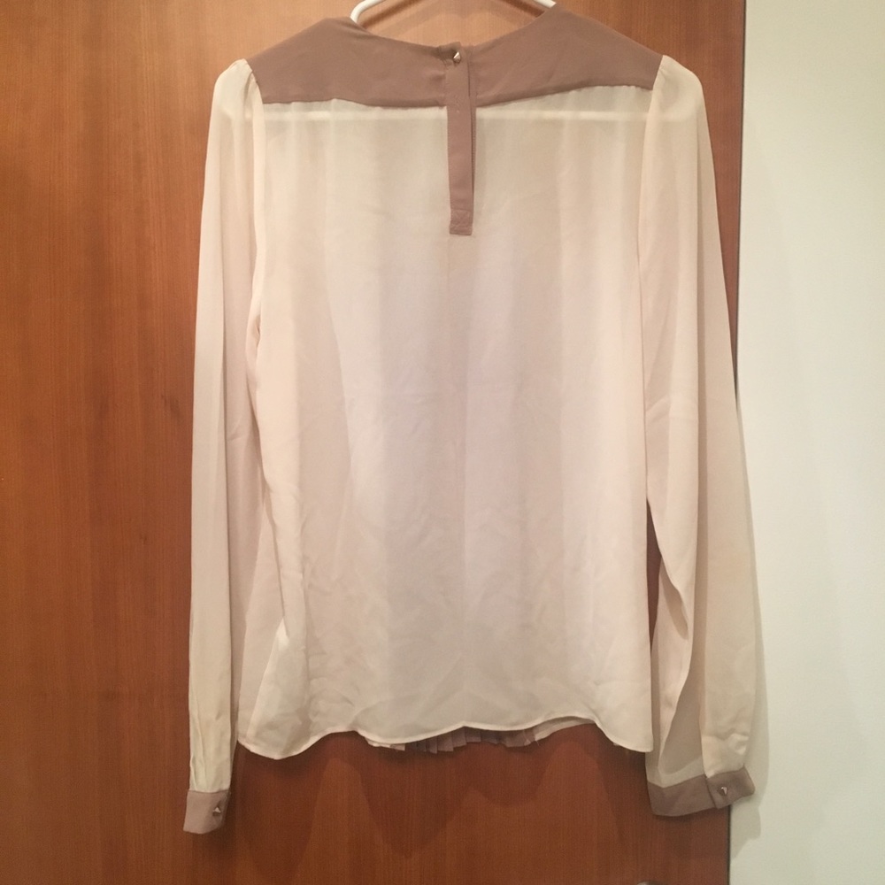 Forever 21 Blouse - Picture 5 of 5